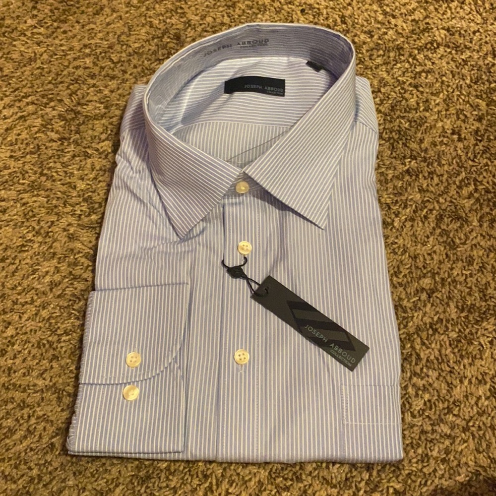 Button up - Picture 2 of 3